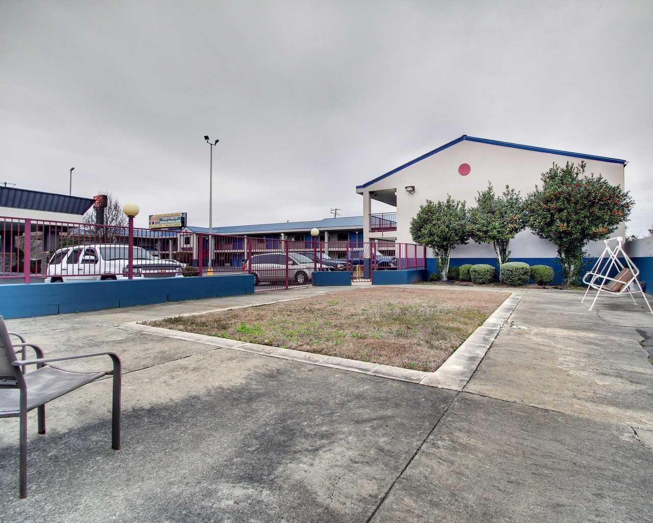 Varios Econo Lodge Laurel