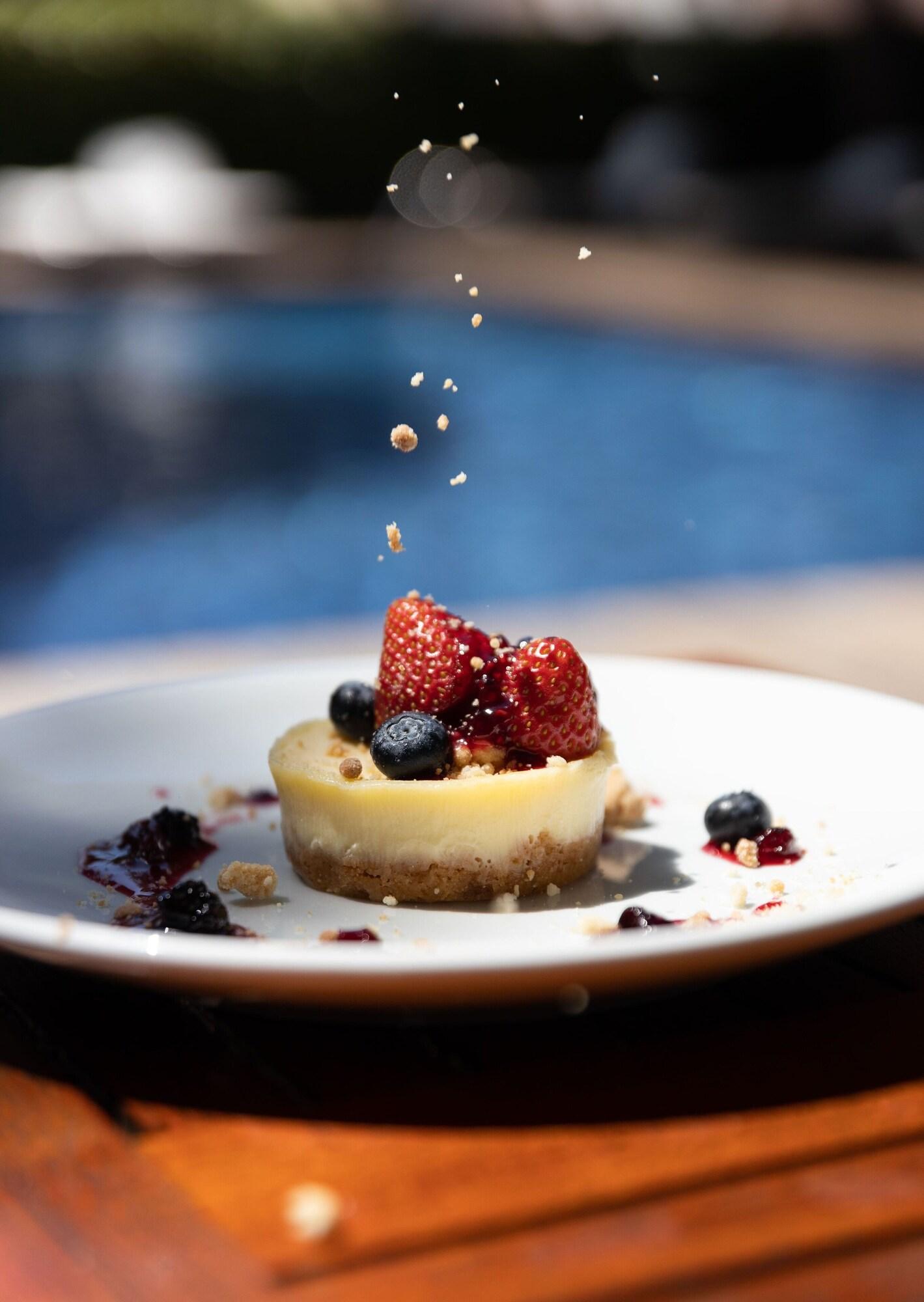 Restaurant Hotel NM Suites by Escampa Hotels