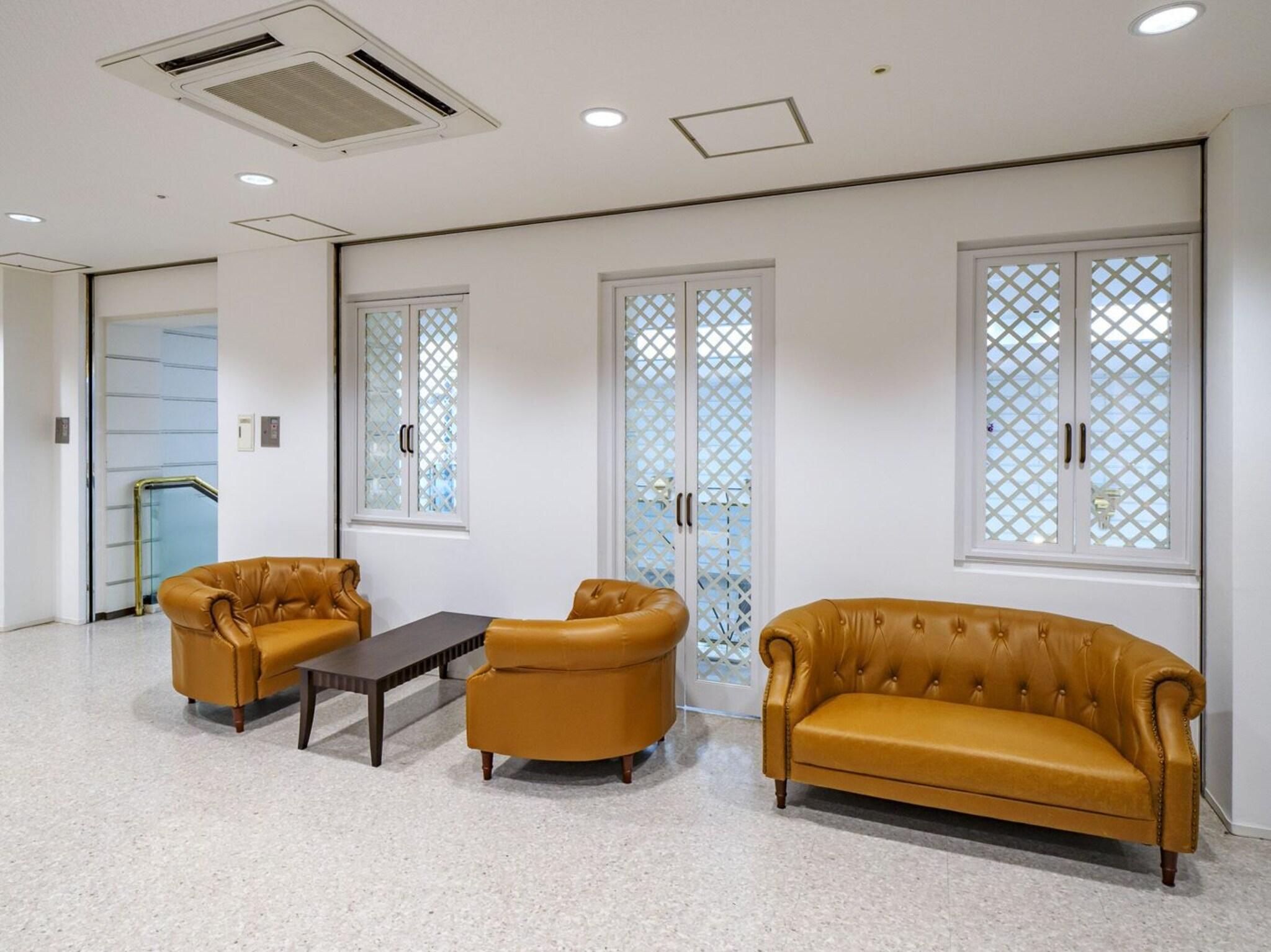 Vista Lobby Airline Hotel