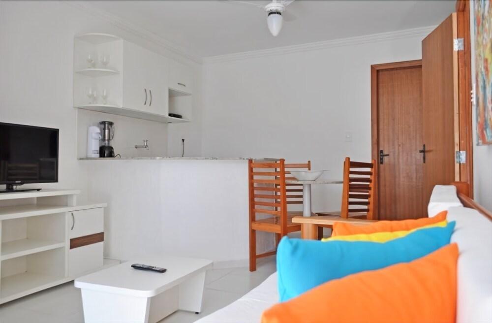 Equipamiento de Habitación Mont Hebrom - Residencial