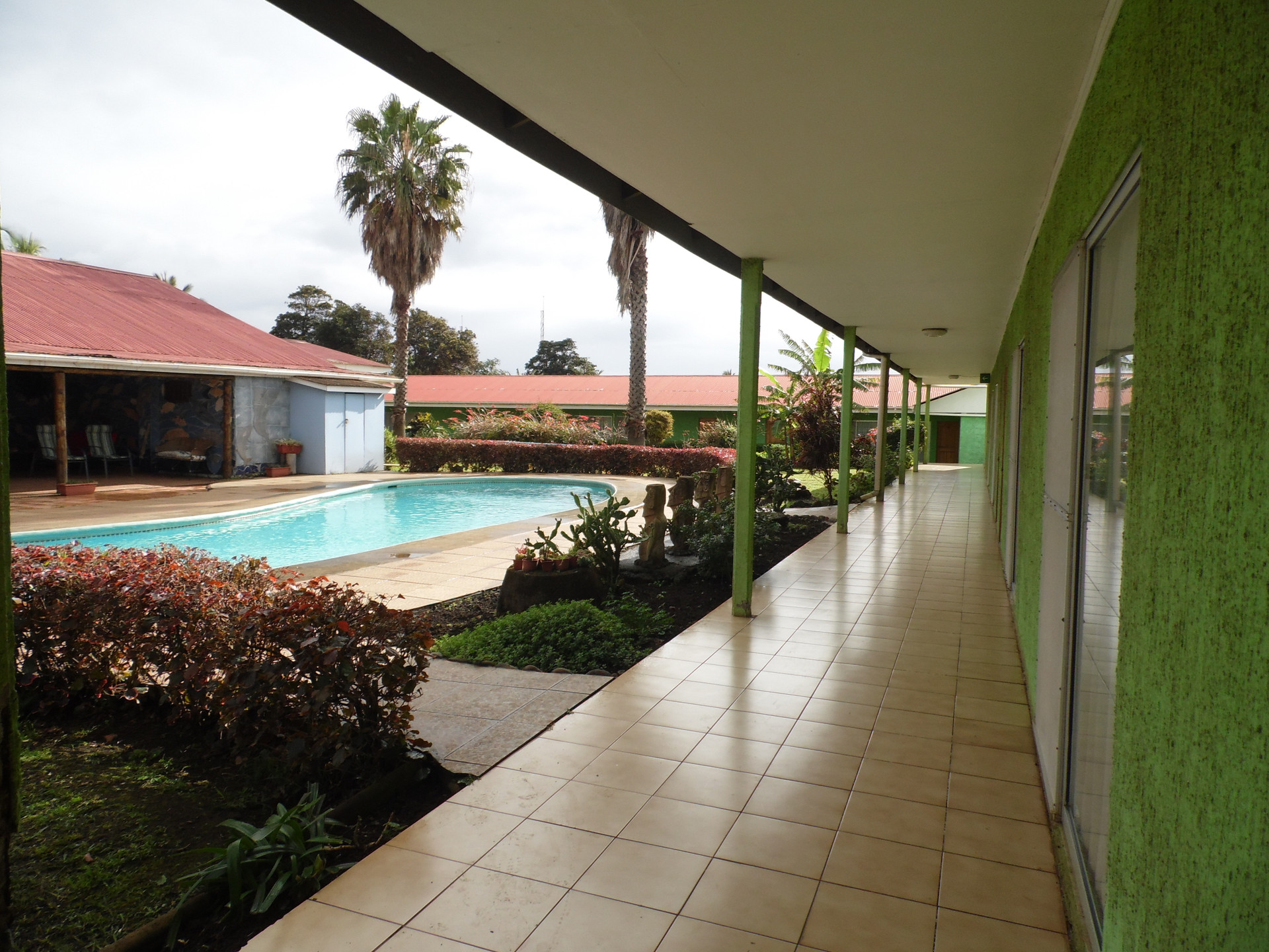 Pool view Hotel Manutara