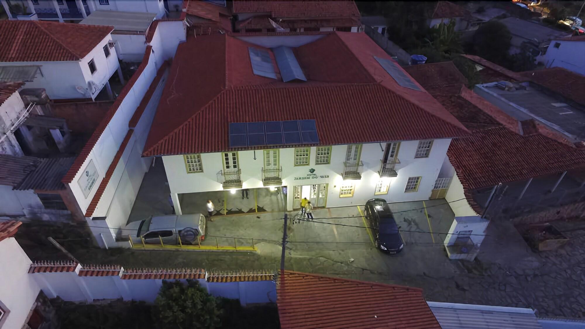 Vista Exterior Hotel Jardim do Vale