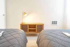 Alquiler Vacacional - Oceanfront Haven - Wake up to Waves, Walk to Sand - Sleeps 6