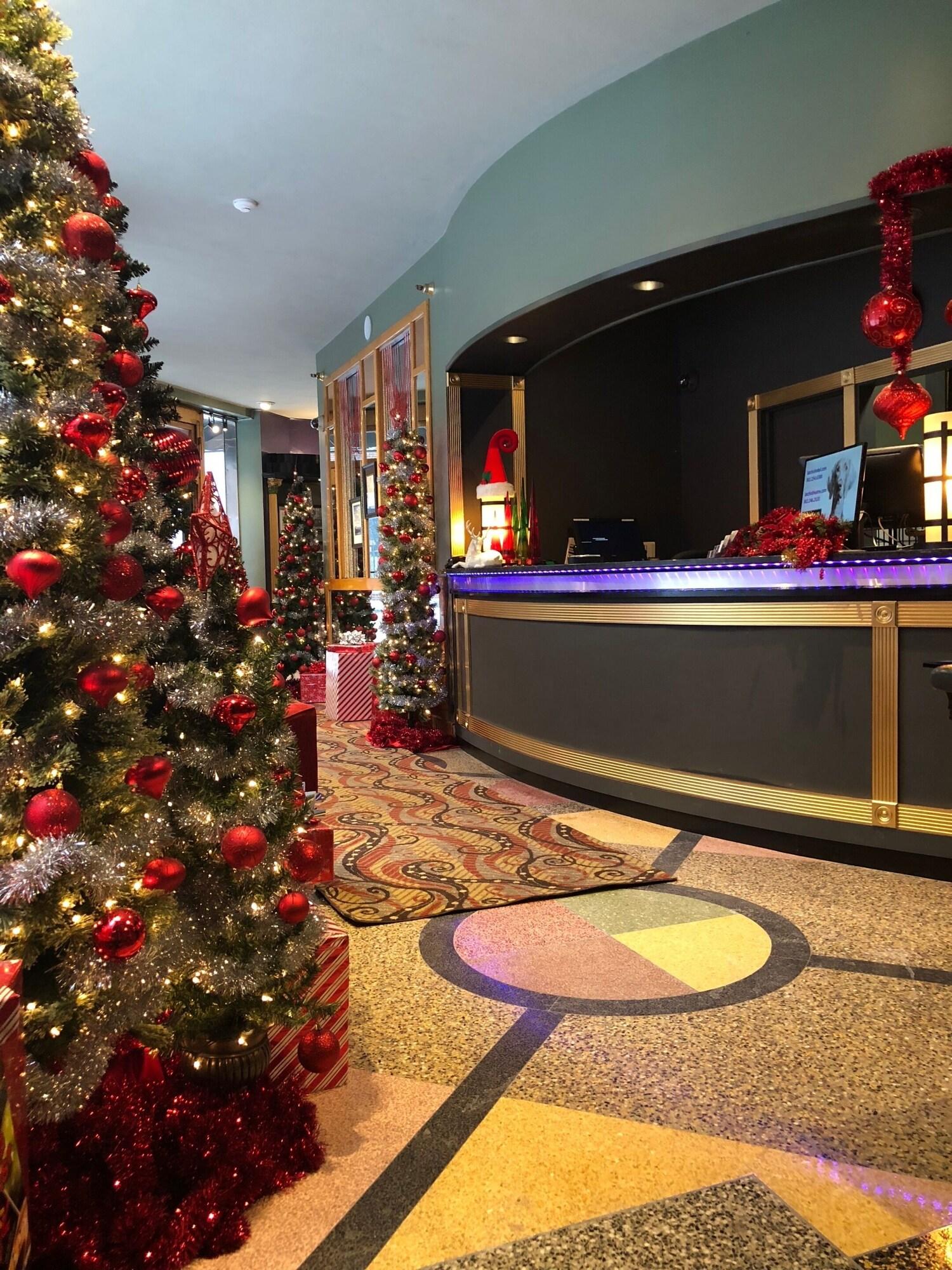 Vista Lobby Latchis Hotel