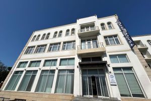 Alojamiento - The Family Hotel - Free Massage