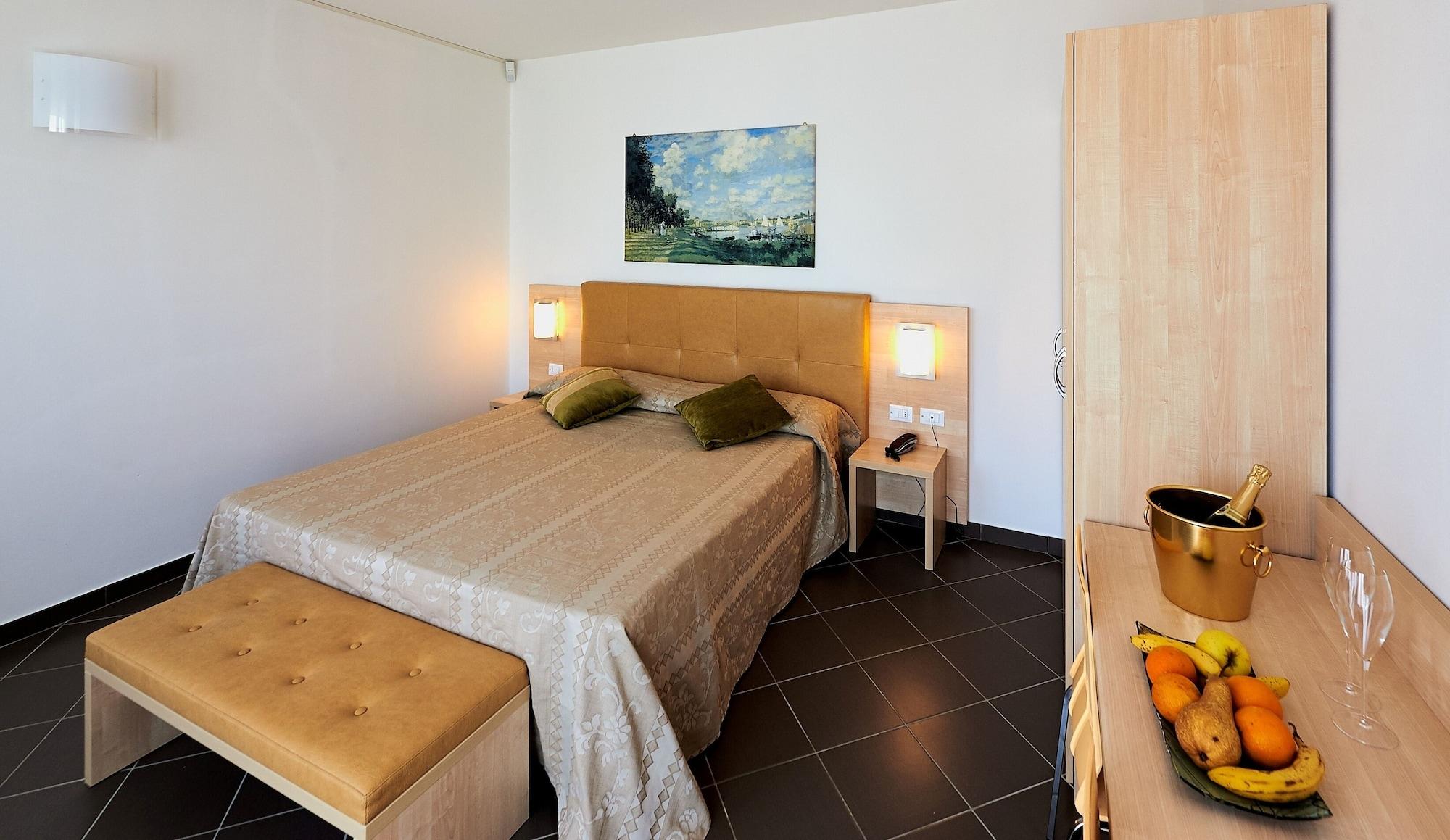 Habitación Bolgheri Marina Resort ex Varo Village