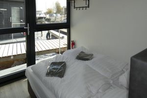 Alquiler Vacacional - Luxury Houseboat Getaway