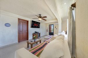 CASA KIM WHOLE HOUSE