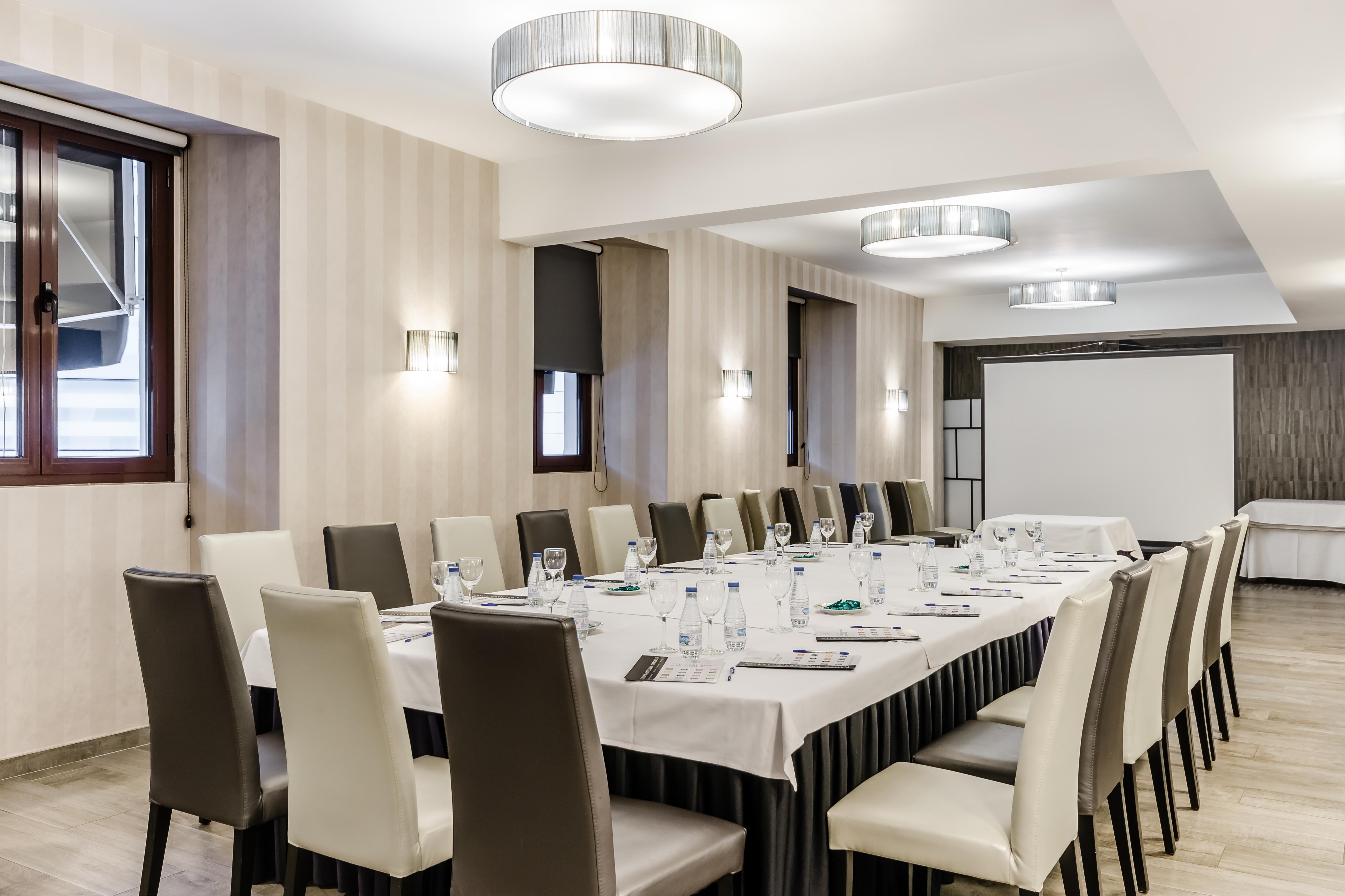 Sala de Reuniones Hotel Reina Cristina