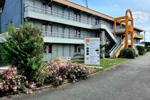 Alojamiento - Premiere Classe Villenave d'Ornon