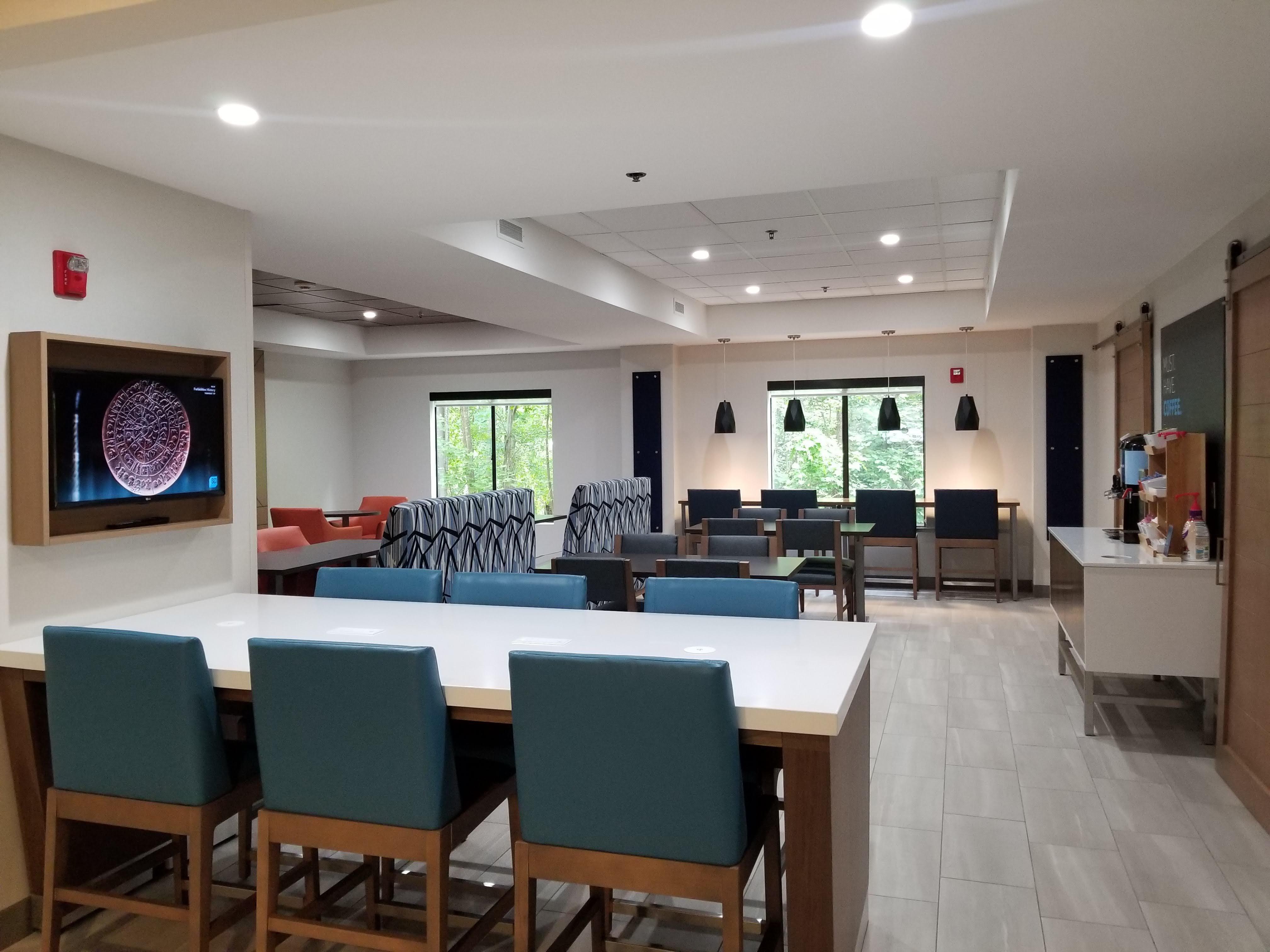 Restaurant Holiday Inn Express Apex Raleigh
