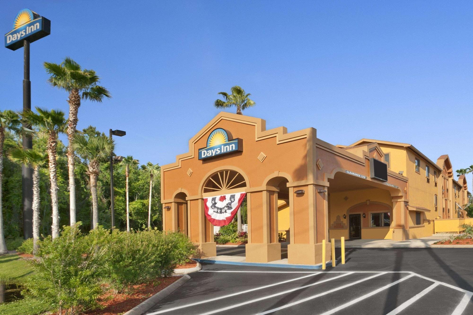 Vista Exterior Days Inn by Wyndham Orange Park/Jacksonville
