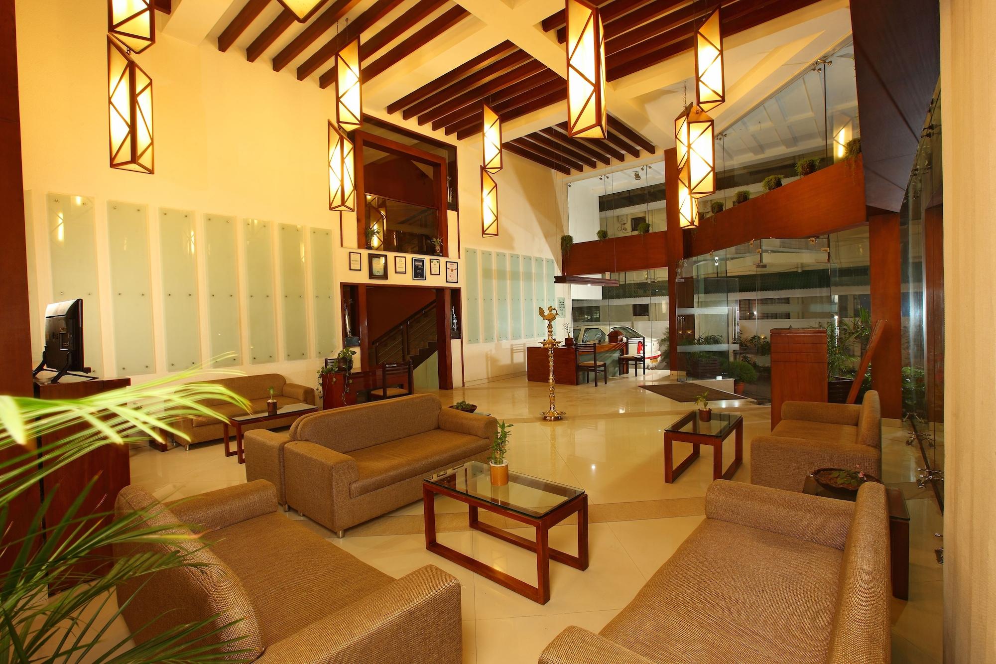 Vista Lobby Grand Plaza Munnar