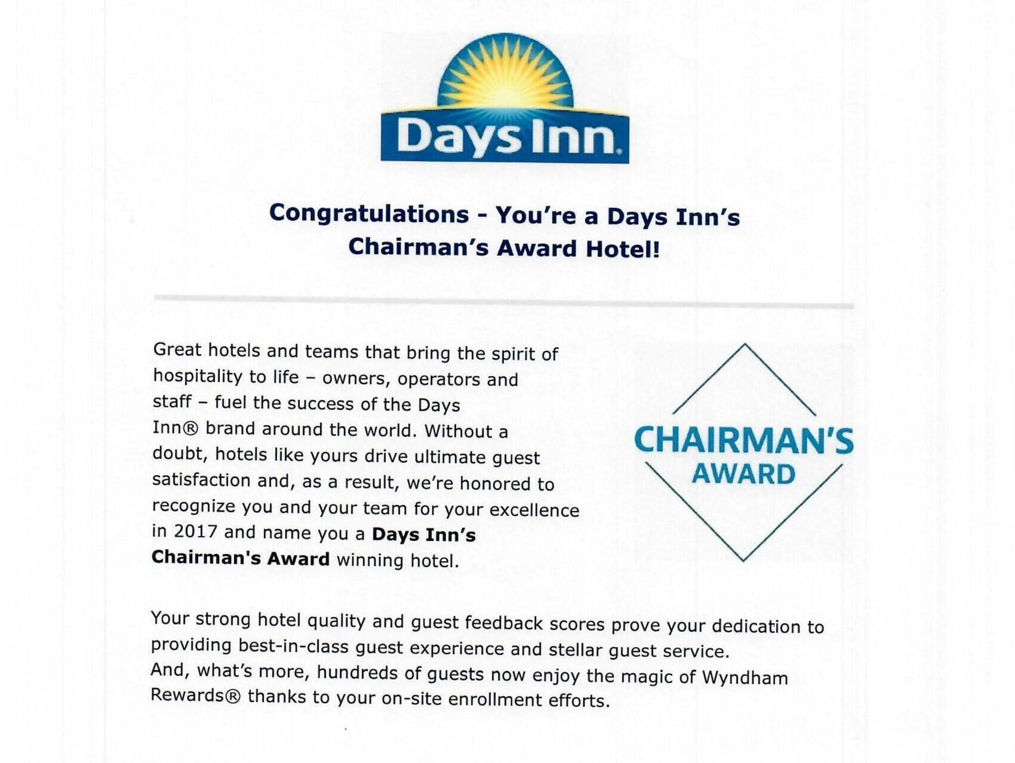 Vista Lobby Days Inn by Wyndham Manitou Springs