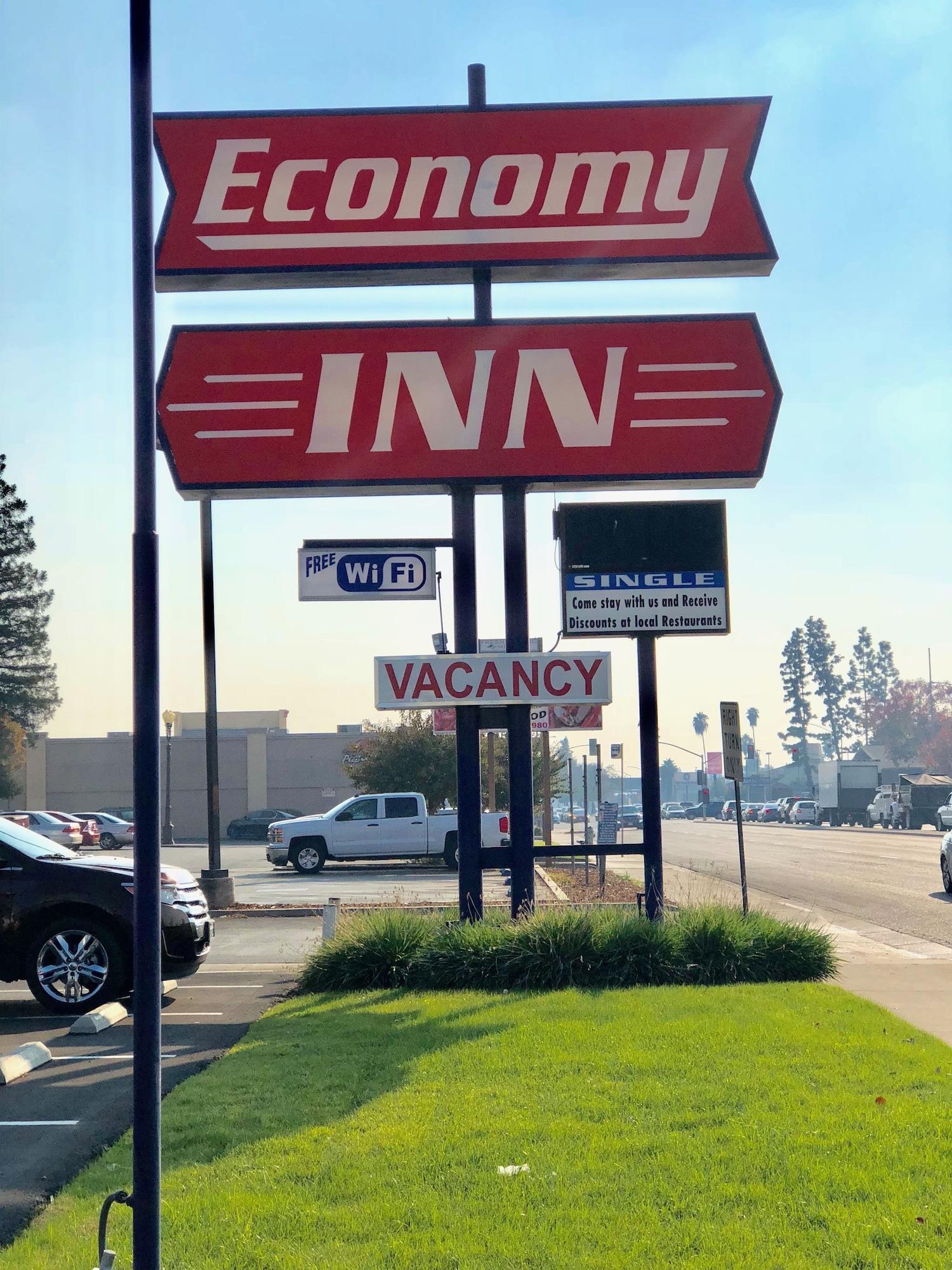 Vista Exterior Economy Inn