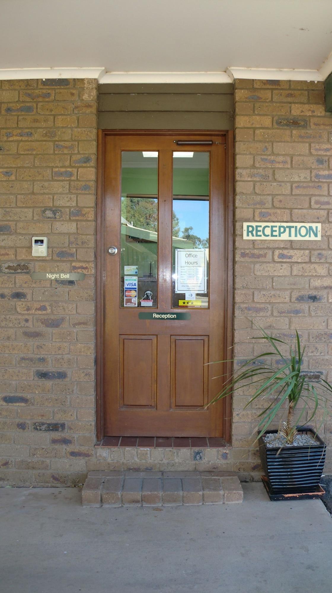 Vista Lobby Tooleybuc Motel