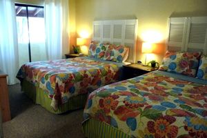 Alquiler Vacacional - Awesome Townhome Beautiful Lake! Clean! Near EPIC Universal Disney Convention
