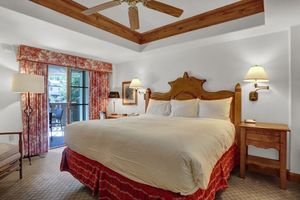 Alojamiento - Heart of Vail Village - Free Breakfast, Free Parking, No Resort Fee - Walkable