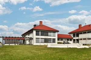 Alojamiento - Elton Hotel