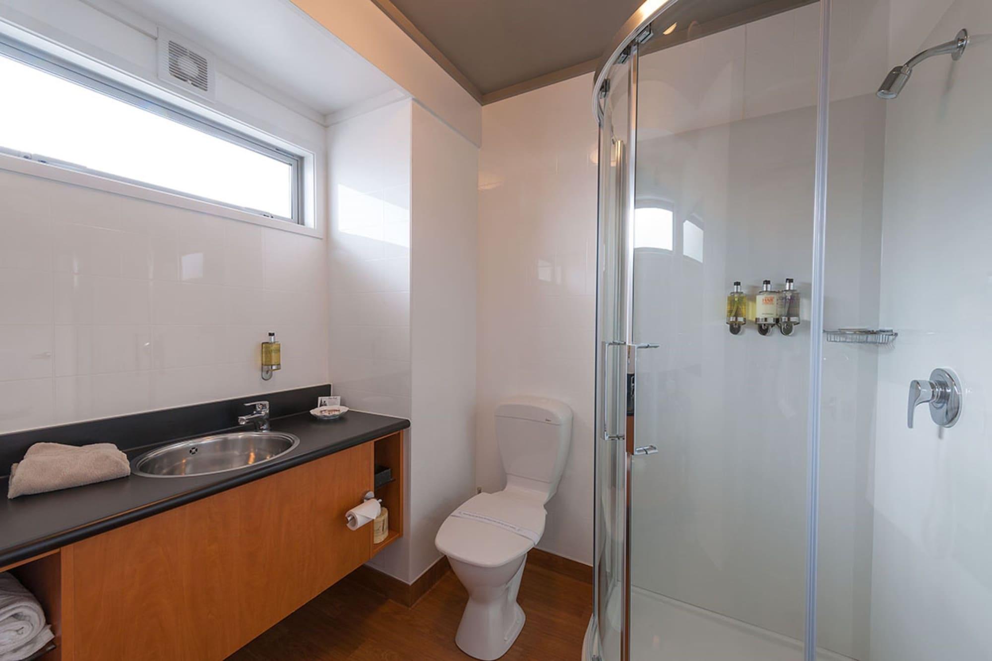 Equipamiento de Habitación Picton Beachcomber Inn