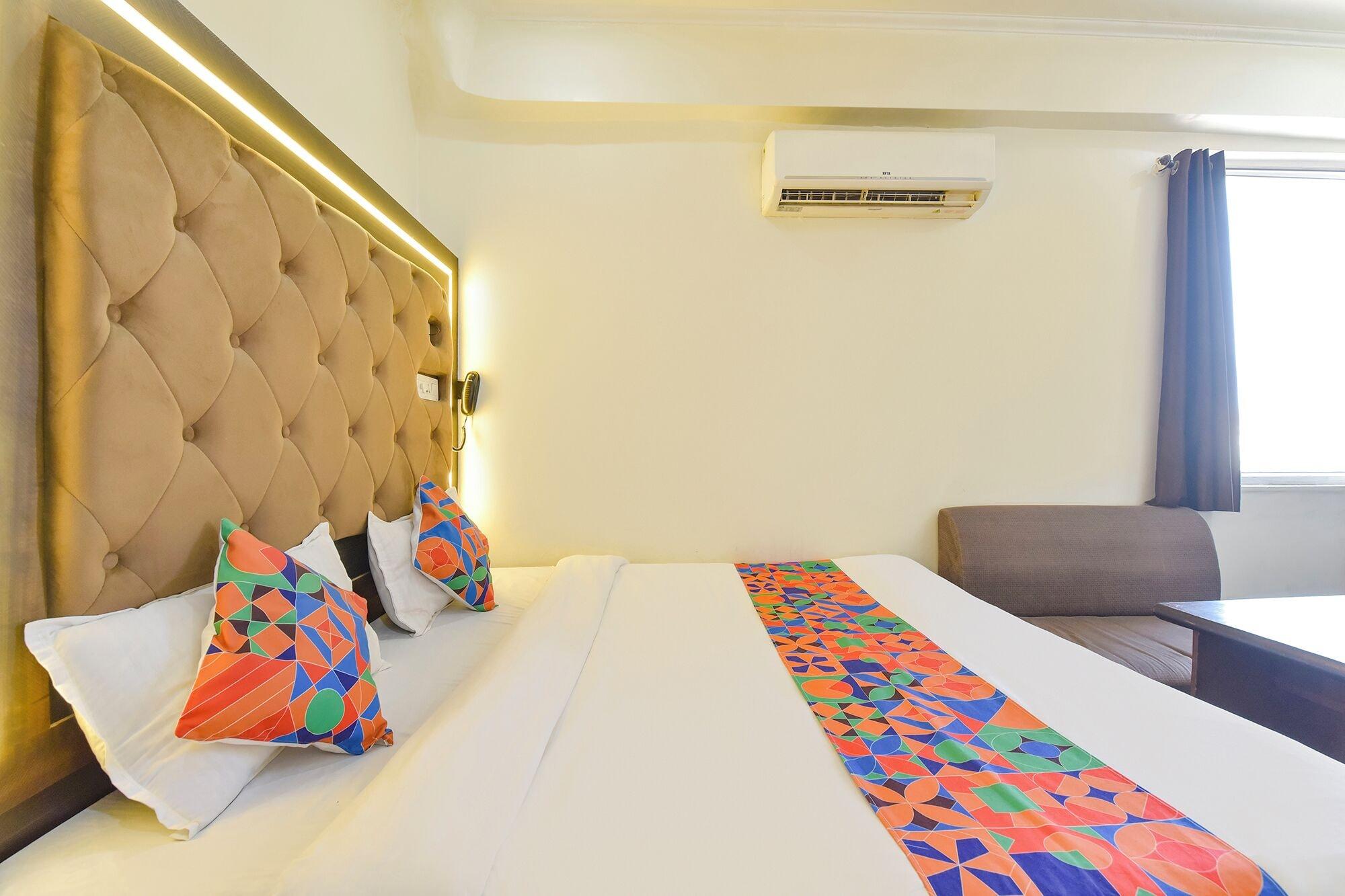 Habitación Fabhotel Jaya Palace