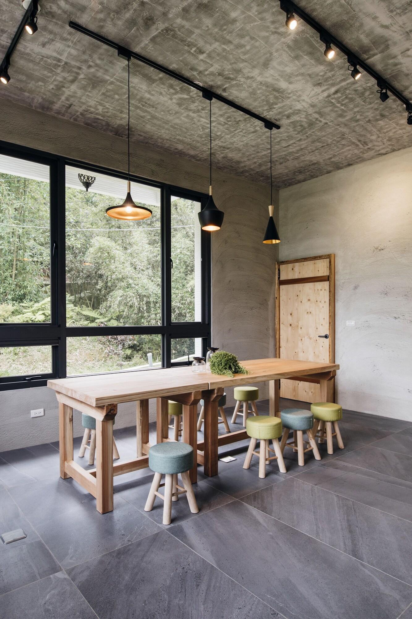 Vista Lobby Sun Moon Lake Residence 8