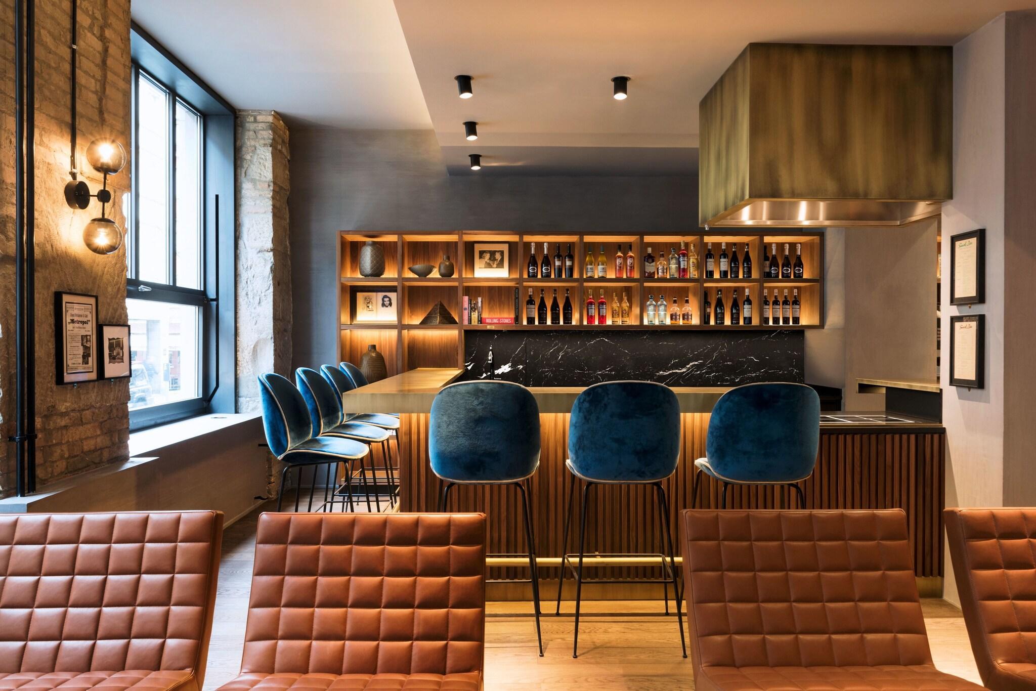 Bar/Salón Hotel Scheuble