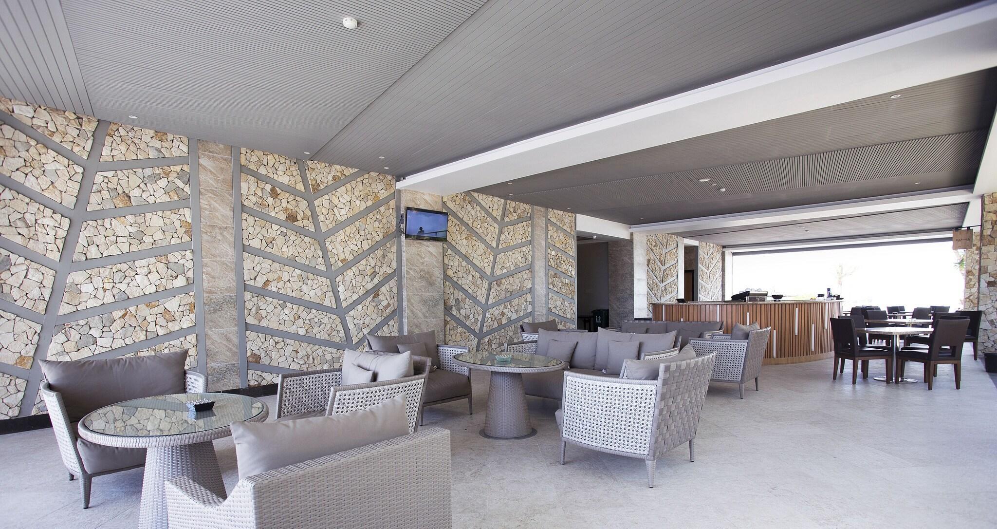 Vista Lobby The Rinra Makassar