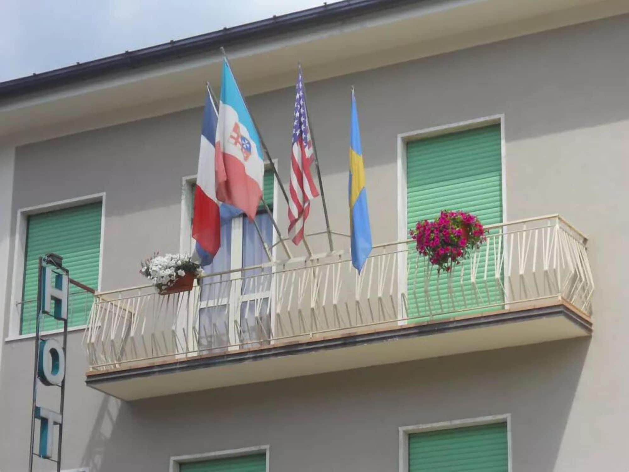Vista Exterior Albergo Ristorante Belvedere