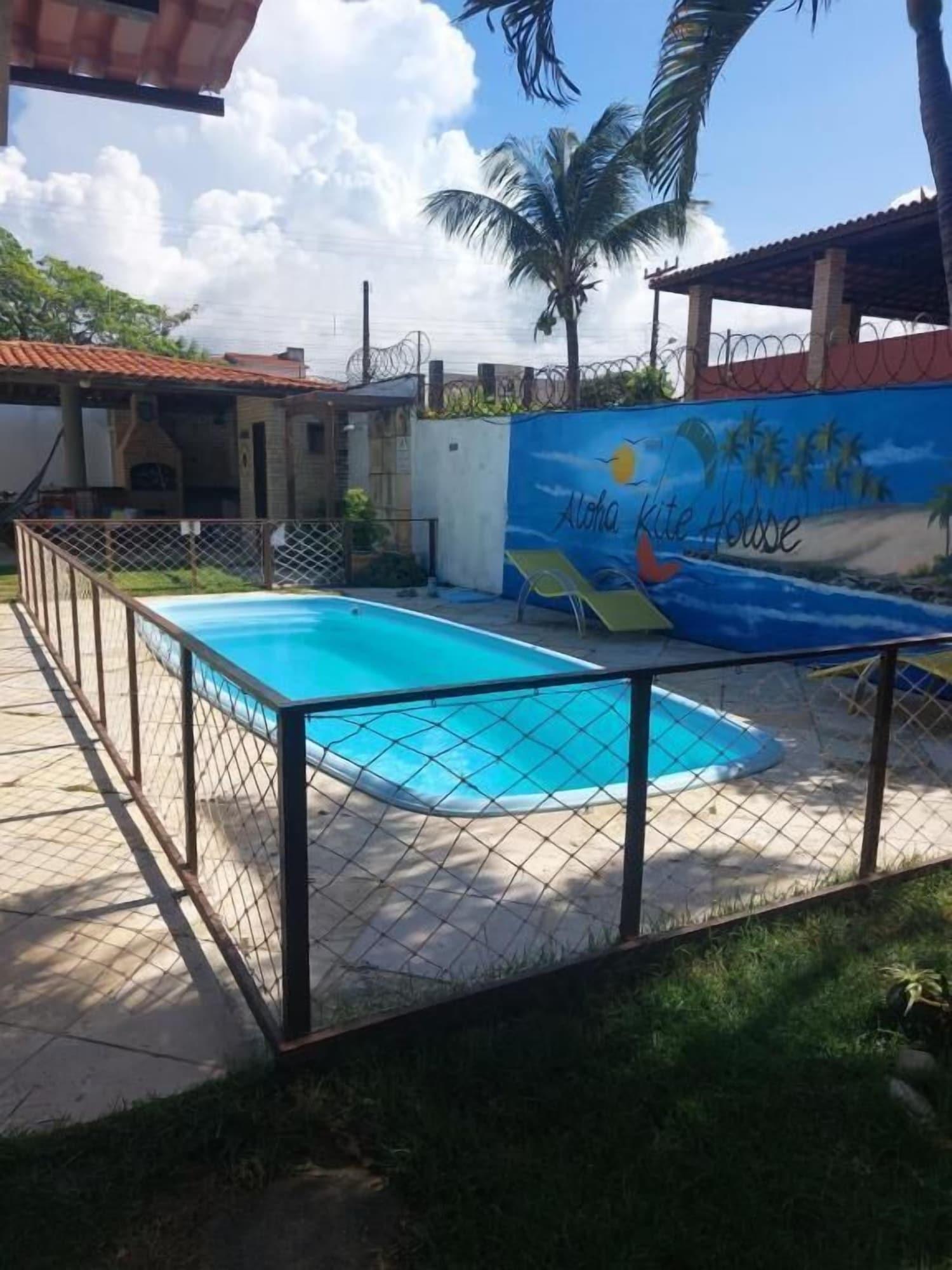 Vista Piscina Aloha Kite House