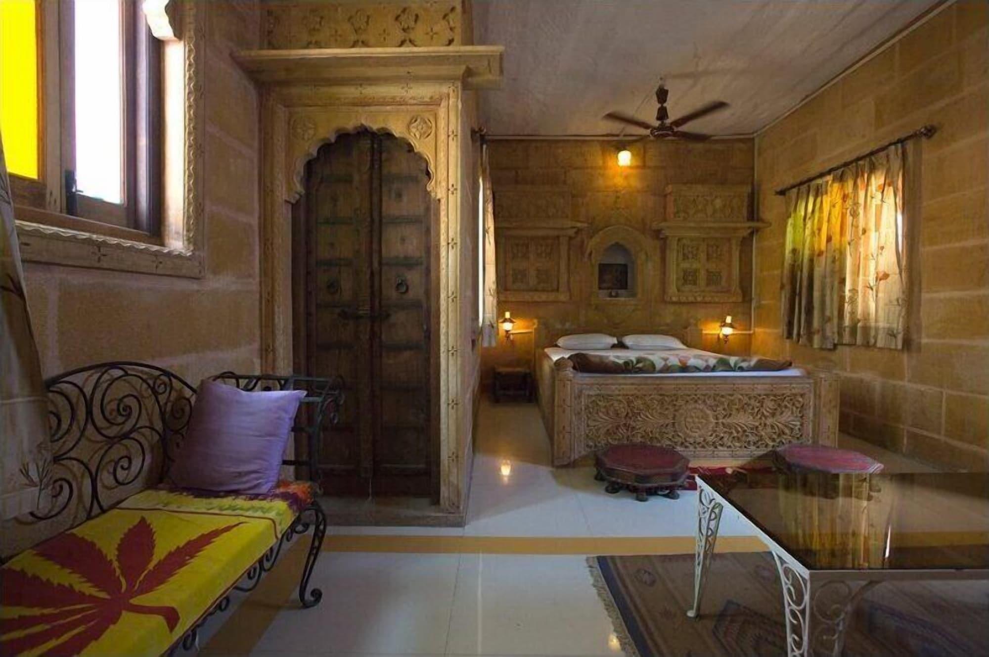 Varios The Blue House, Oldest Guest House