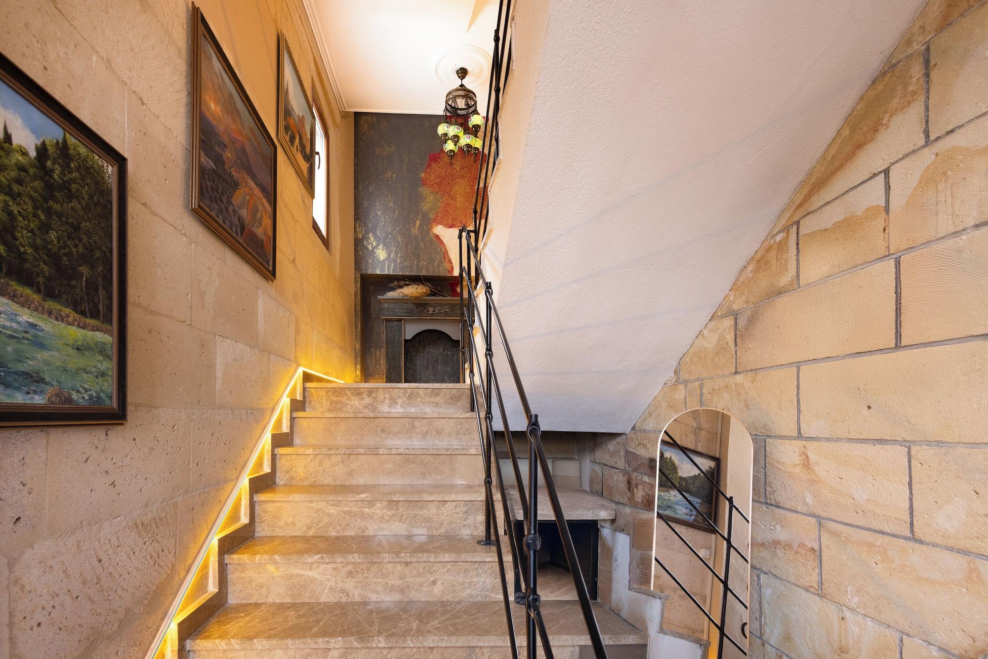 Vista Exterior Yellow Stone Suites