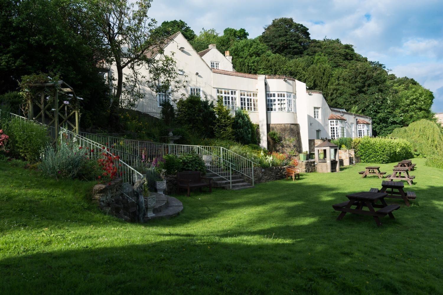 Comodidades del Alojamiento George Hotel