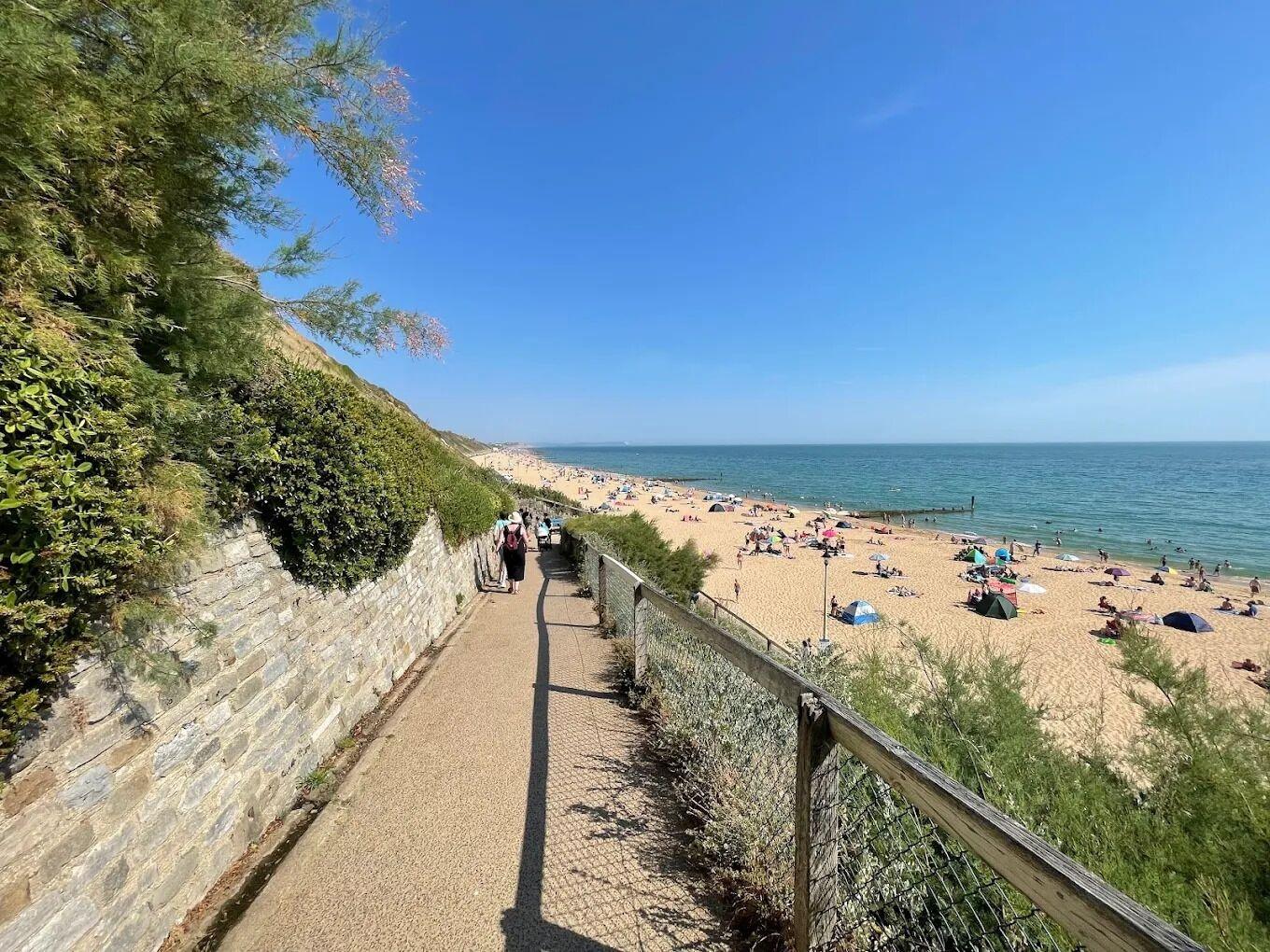 Playa The Spyglass and Kettle By Greene King Inns