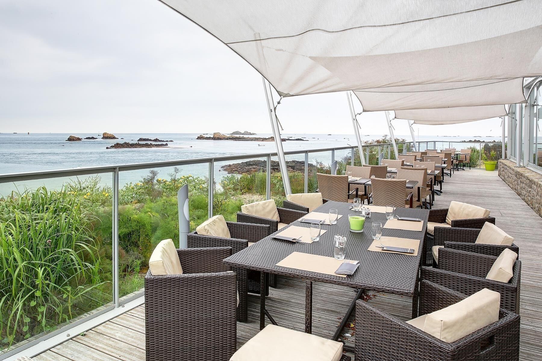 Restaurant Best Western Plus Les Terrasses De Brehat