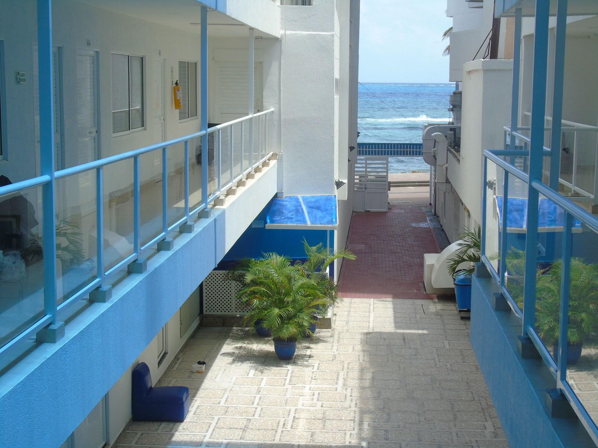 Vista Lobby Caribbean Island Hotel