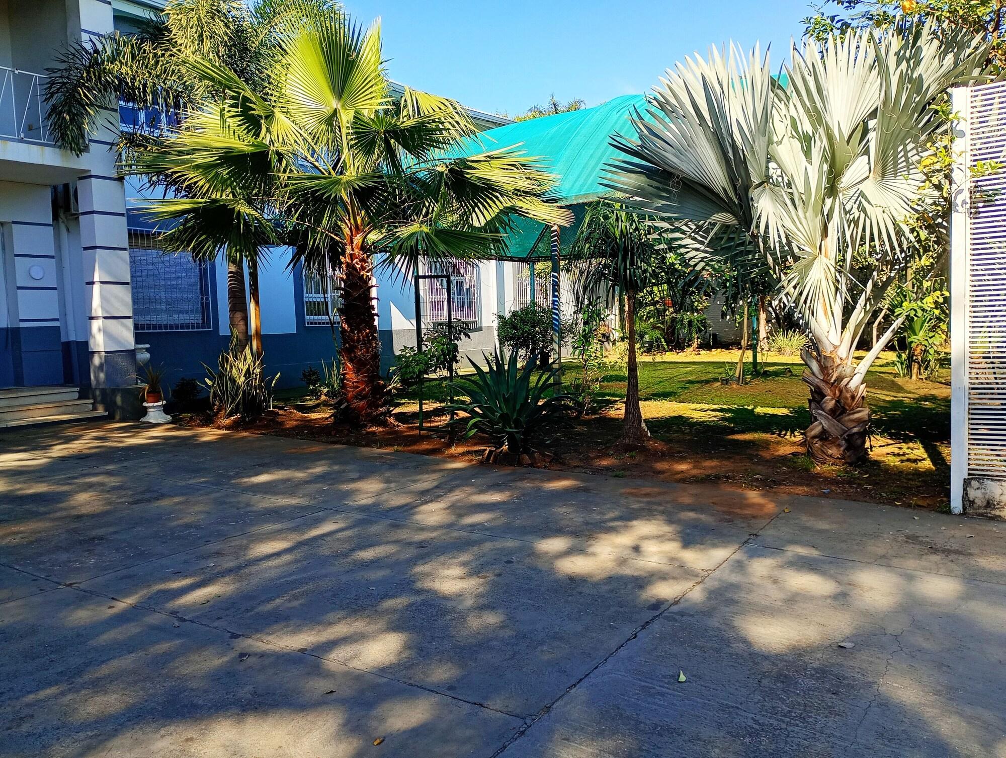 Varios HOTEL CEDE Inn