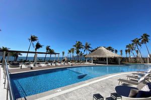 Renta temporal - Amazing OCEAN VIEW, BEACHFRONT Access, Stunning POOL - This is the place!