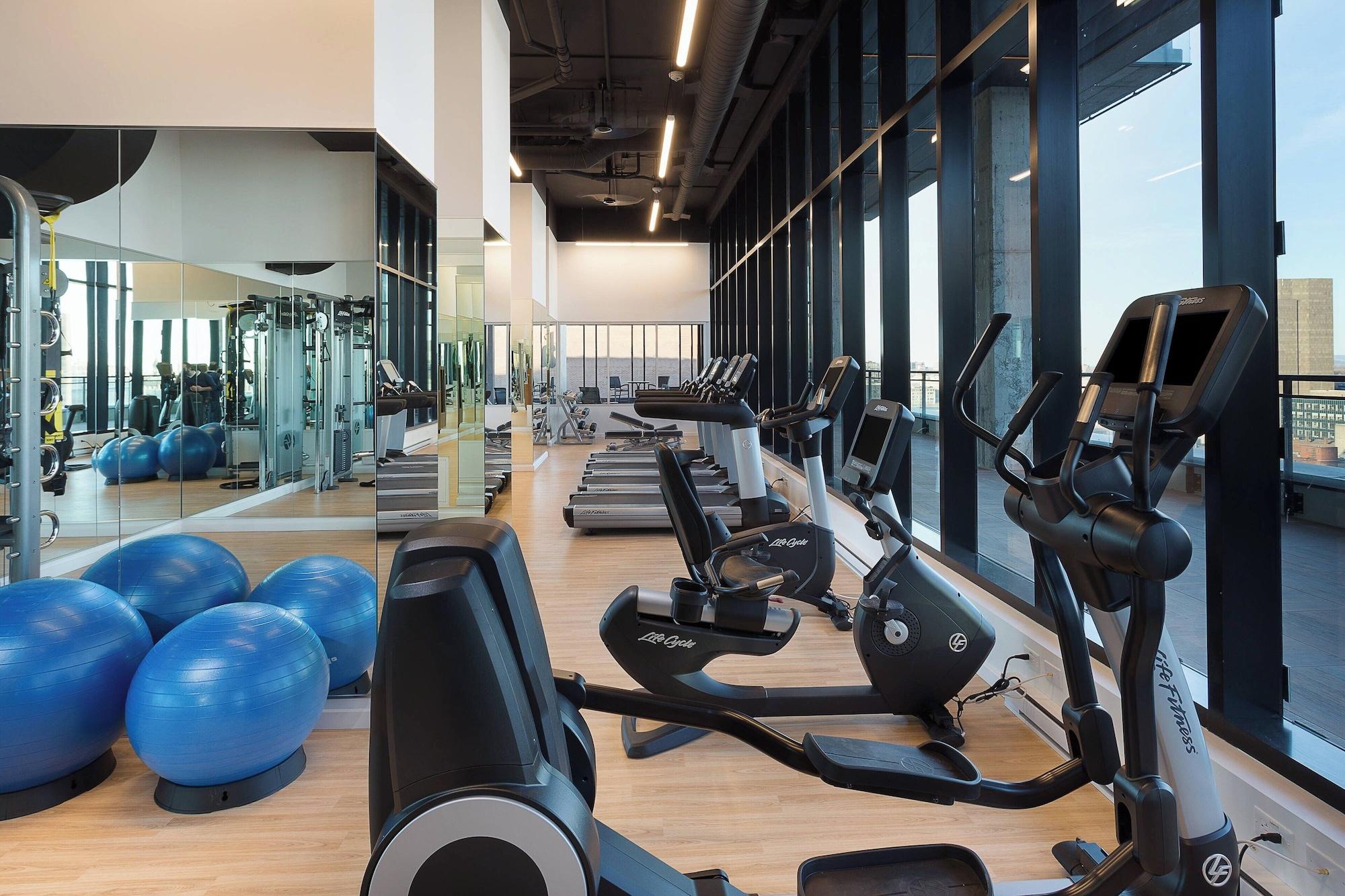 Gimnasio Hôtel AC Montréal Centre-ville