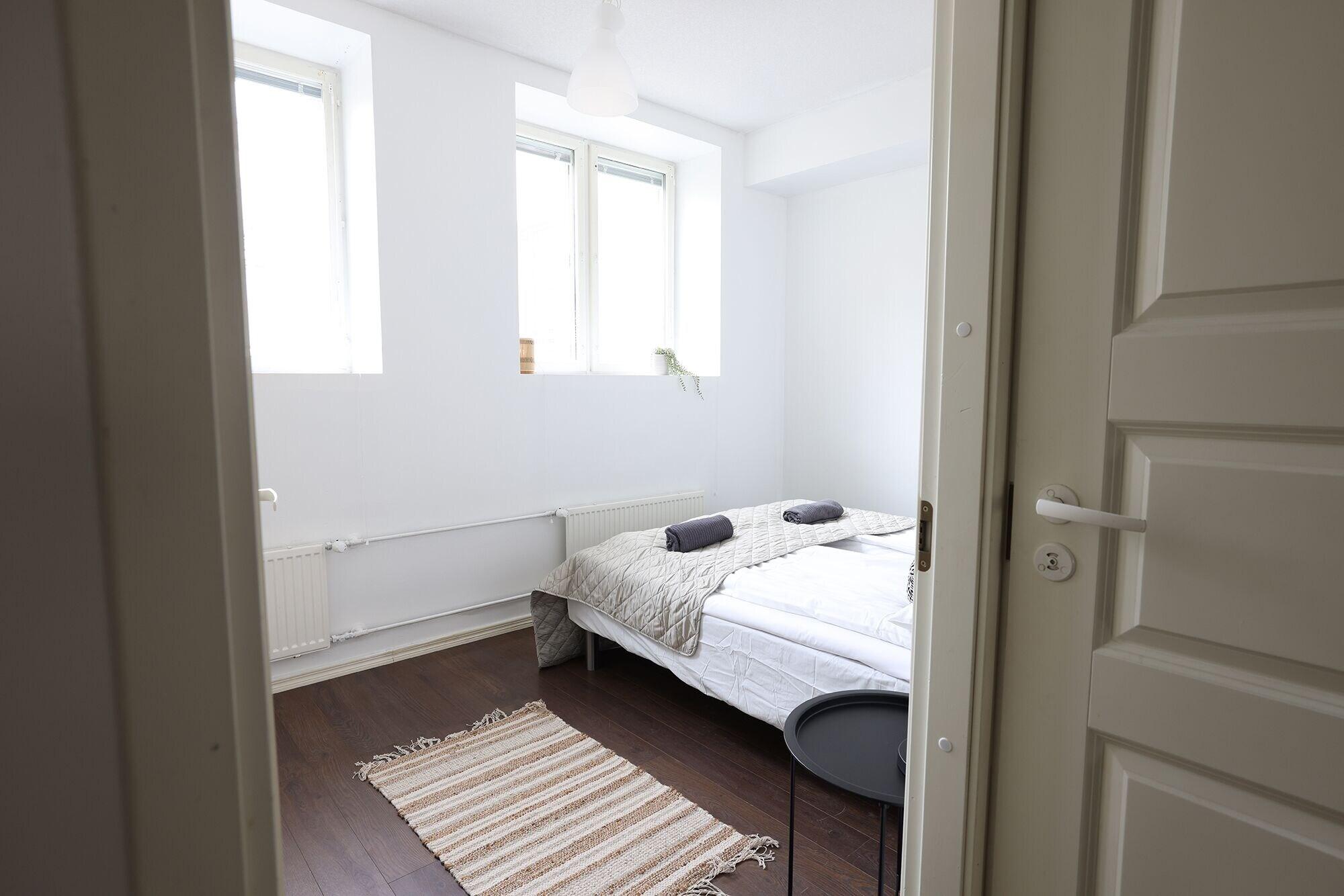 Habitación 2ndhomes Bright 1BR Home in Kamppi