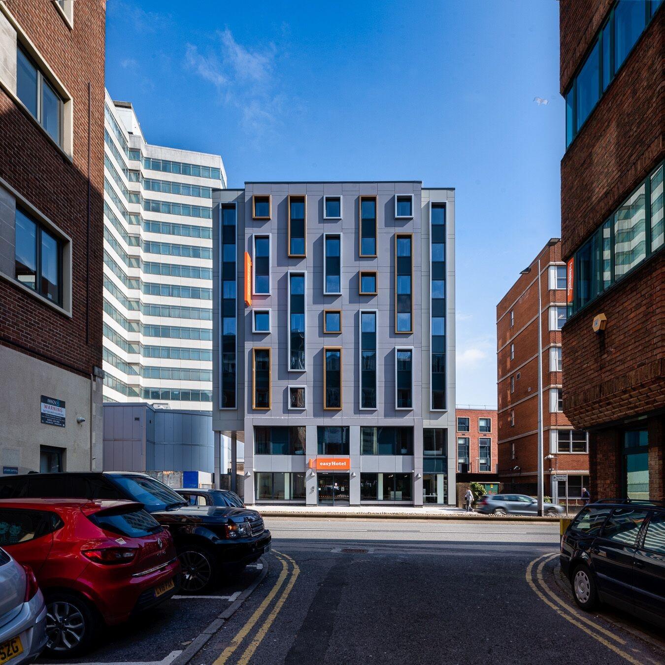 Varios easyHotel Cardiff