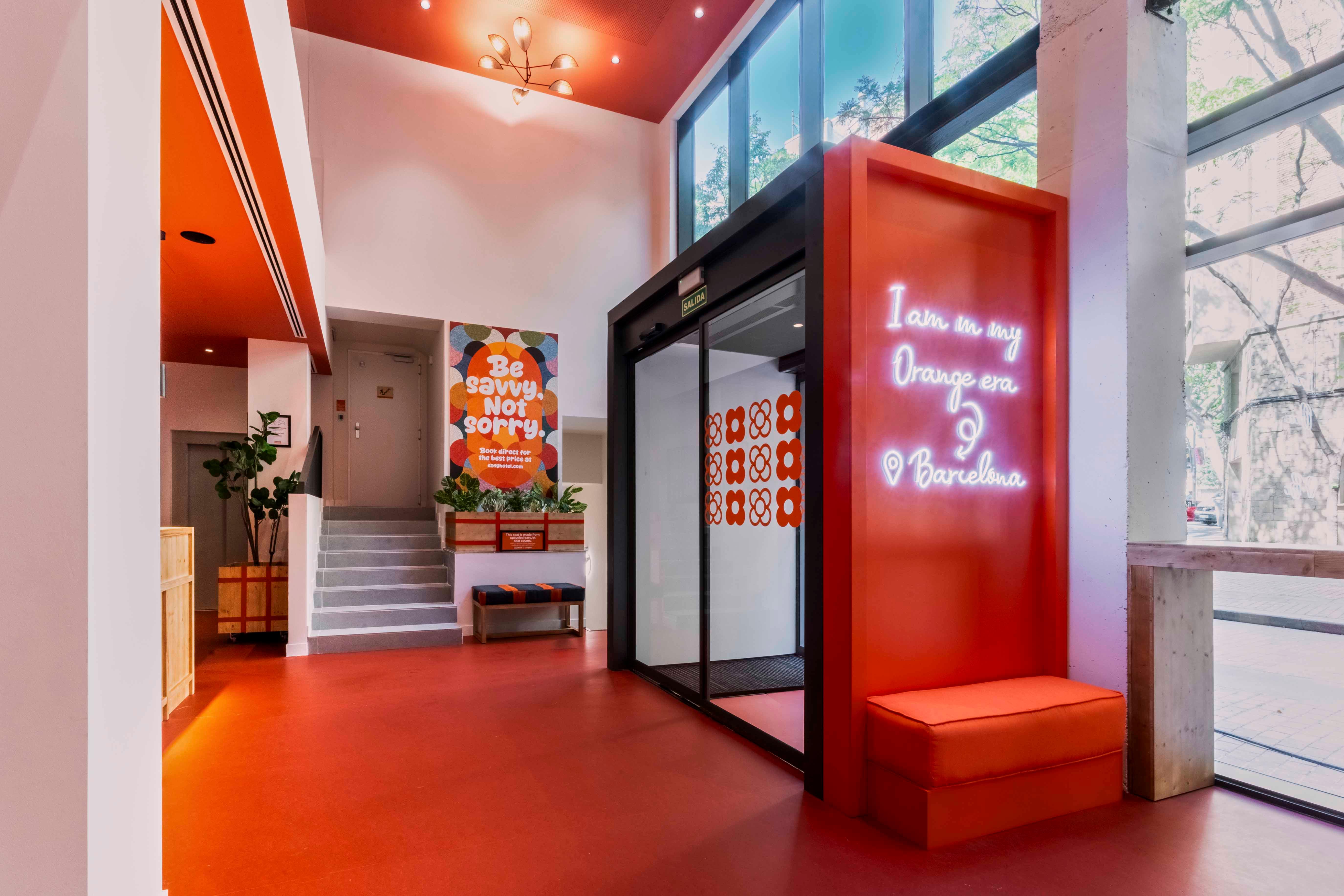 Vista Lobby easyHotel Barcelona La Sagrera