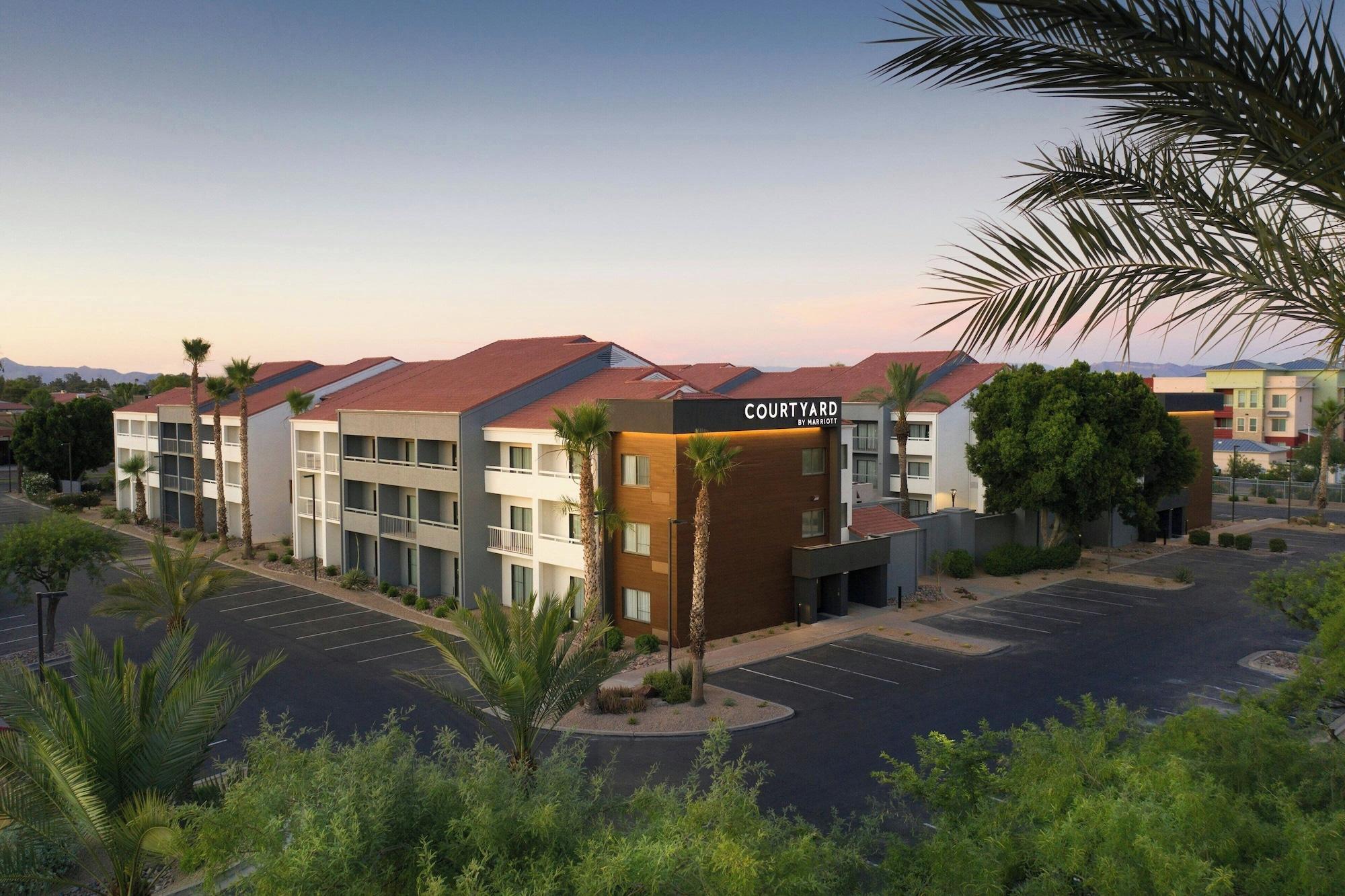 Vista Exterior Courtyard by Marriott Phoenix Mesa