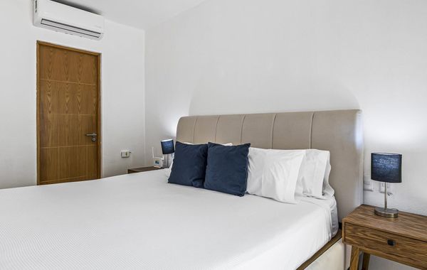 Stylish Beach Condo With Private Balcony, Pool, AC and Fitness Room - Hoteles económicos en Nuevo Vallarta, Nayarit