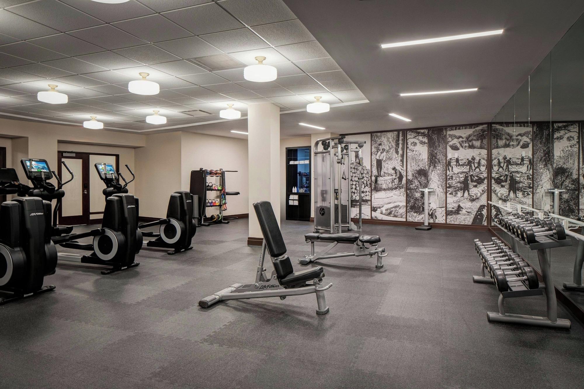 Gimnasio Hotel David Whitney, Autograph Collection