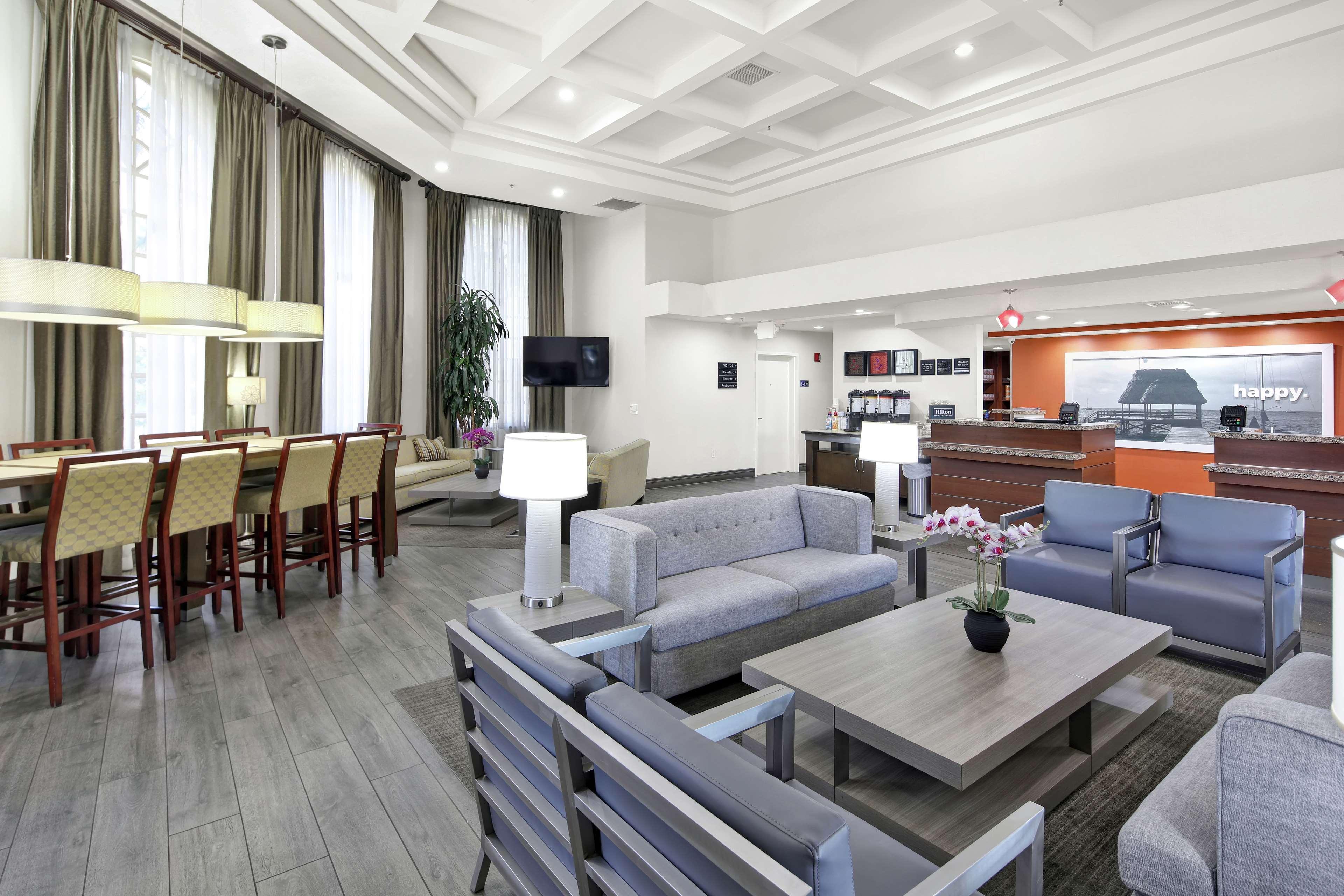 Vista Lobby Express Inn