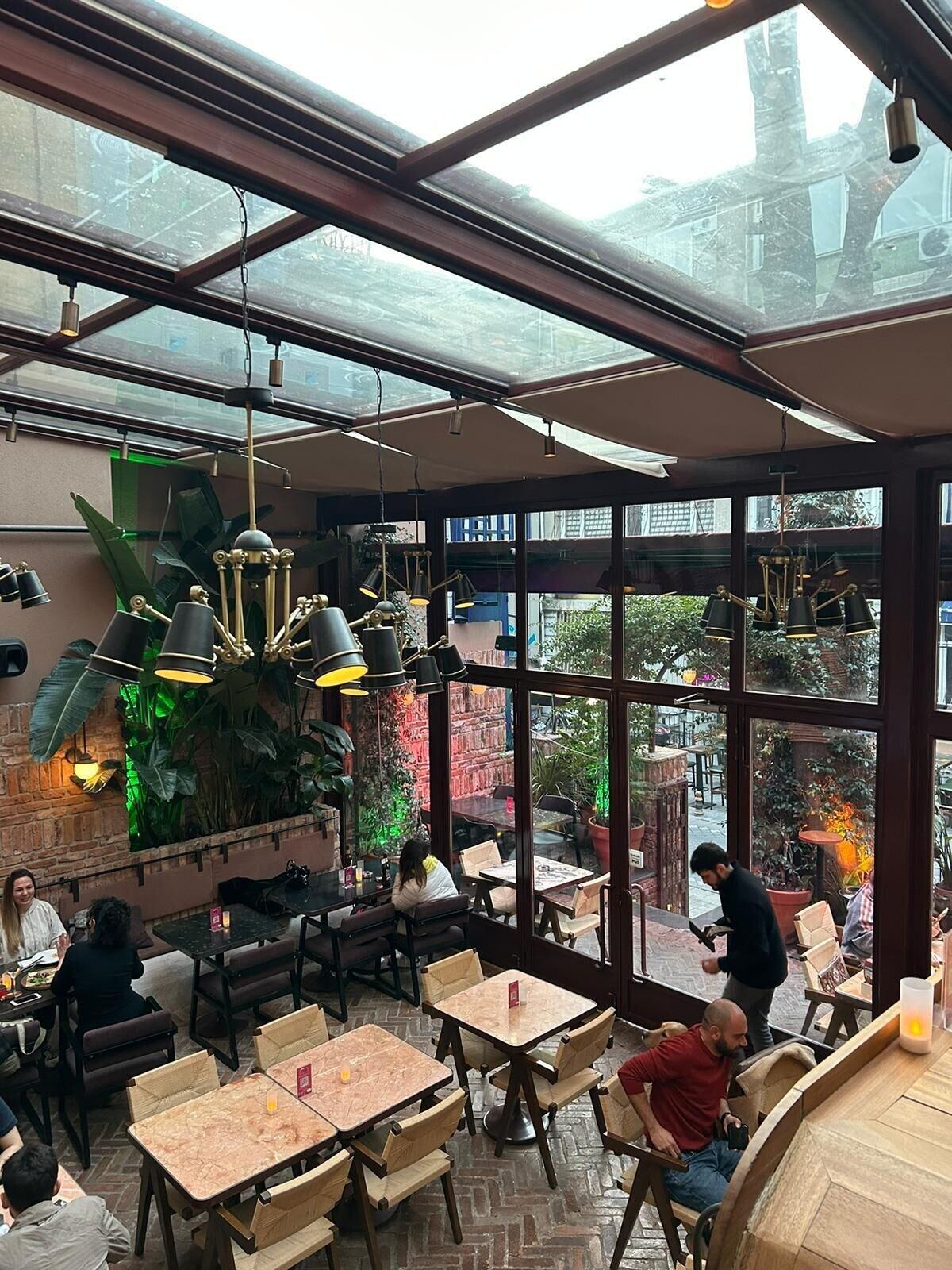 Restaurant BKM Mutfak Hostel