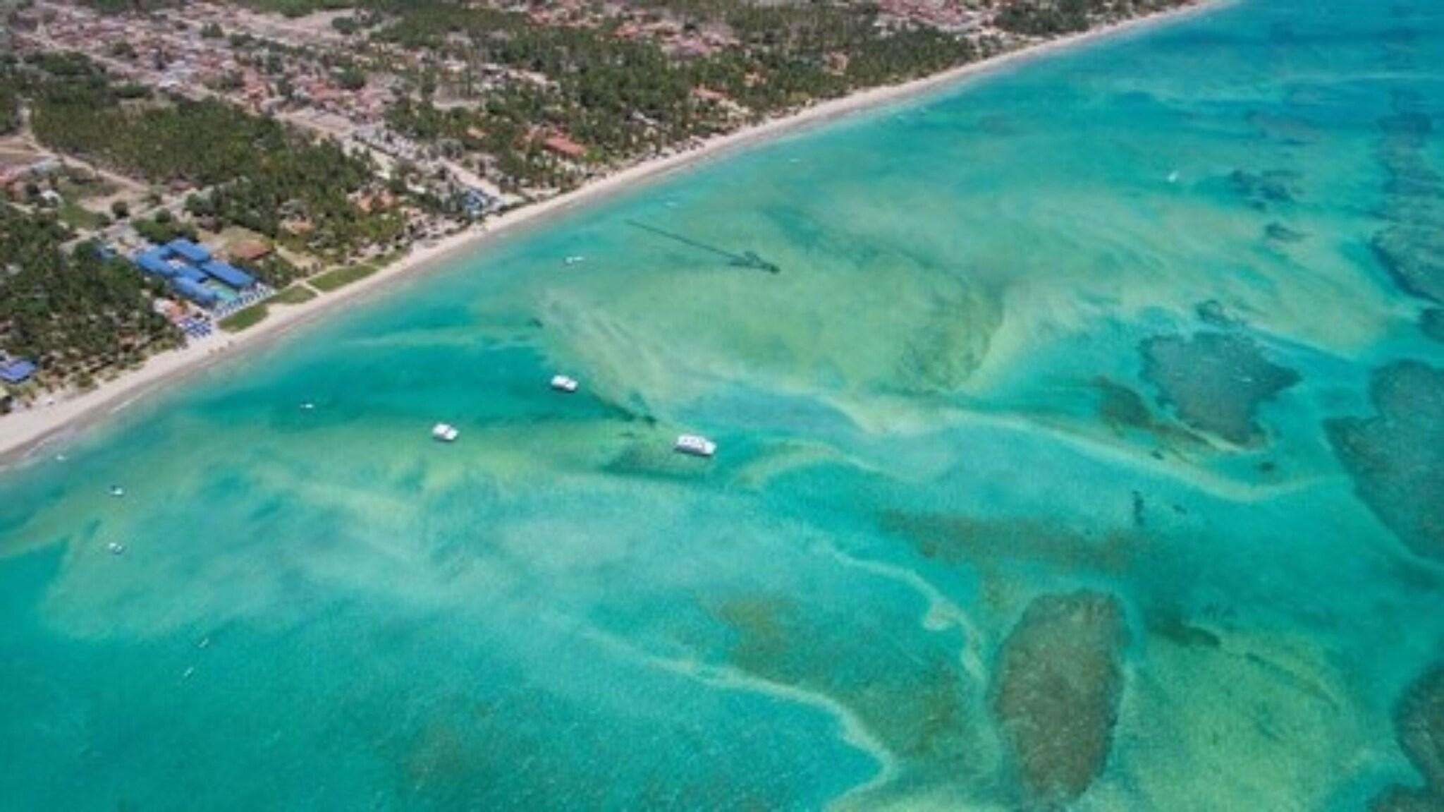 Playa Crôa Mares Hotel