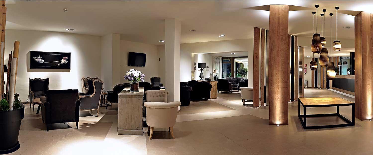 Vista Lobby Rosa Nautica