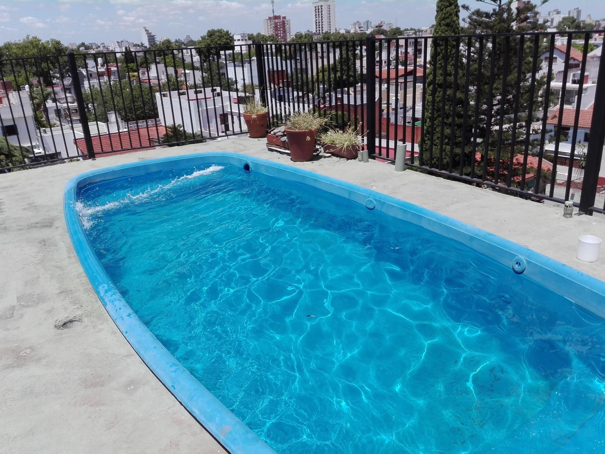 Vista Piscina Devoto Hotel